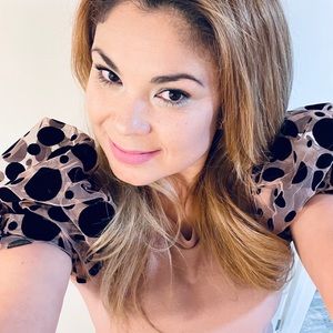 Meet your Posher, Mariela